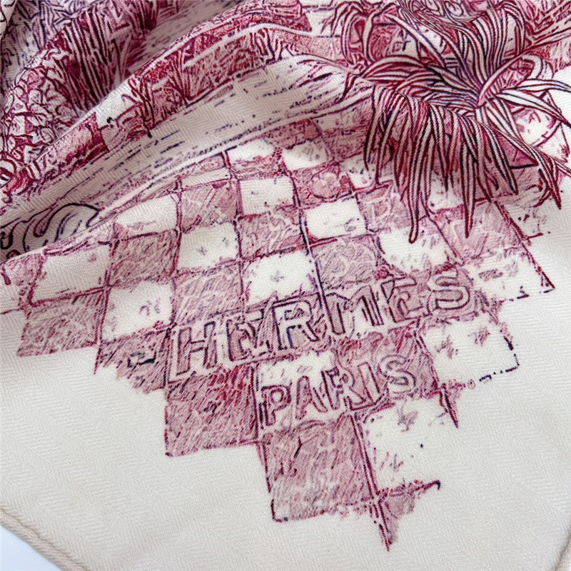H**me5 140cm shawl