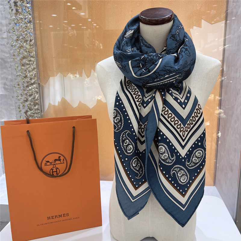 H**me5 140cm shawl