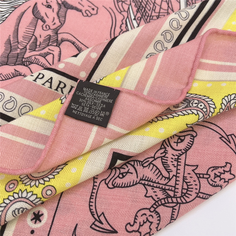 H**me5 140cm shawl