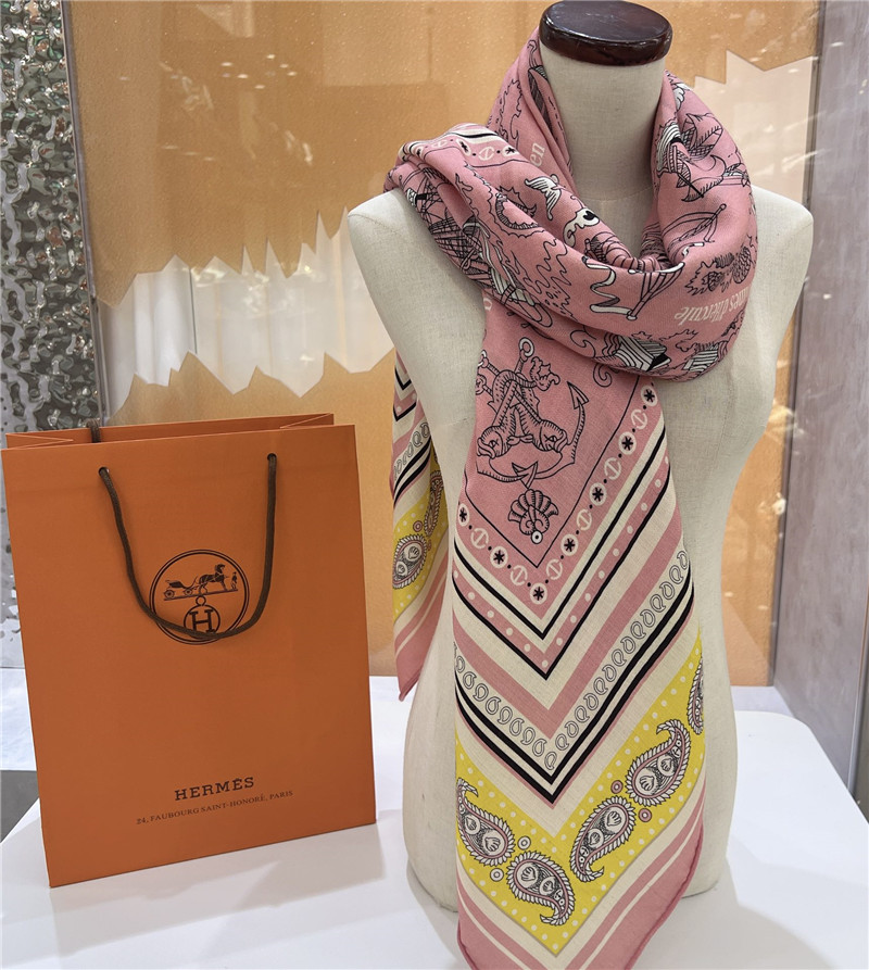 H**me5 140cm shawl