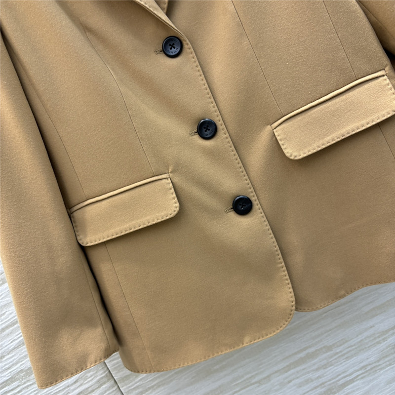 M1um1u suit jacket + belt pleated skirt set