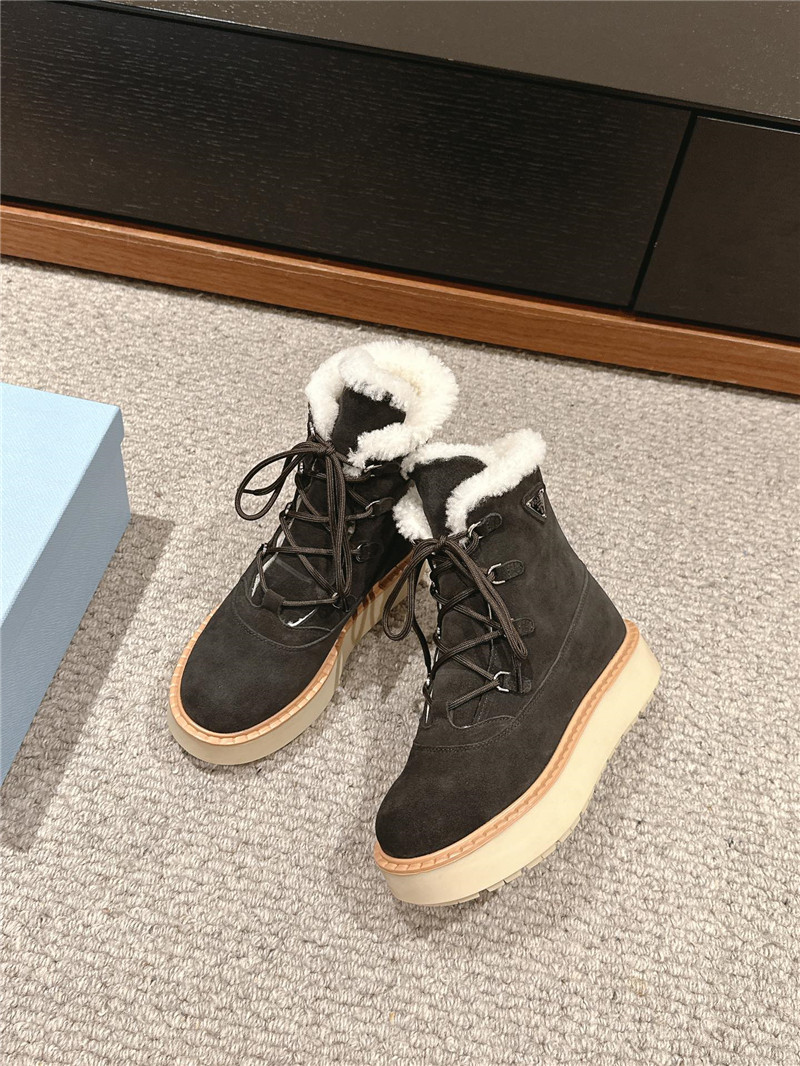 Pra*a suede lace-up shearling boots