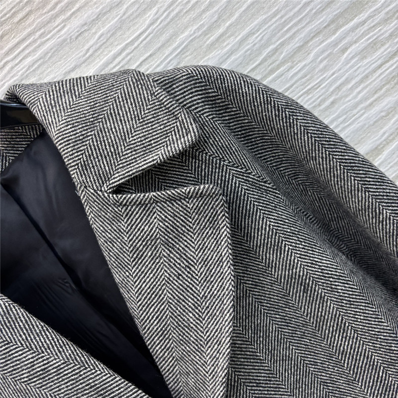 D10r long coat