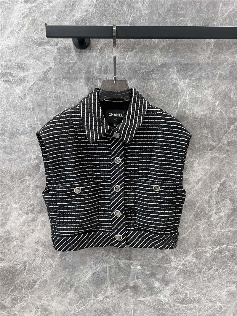 Ch**el new vest