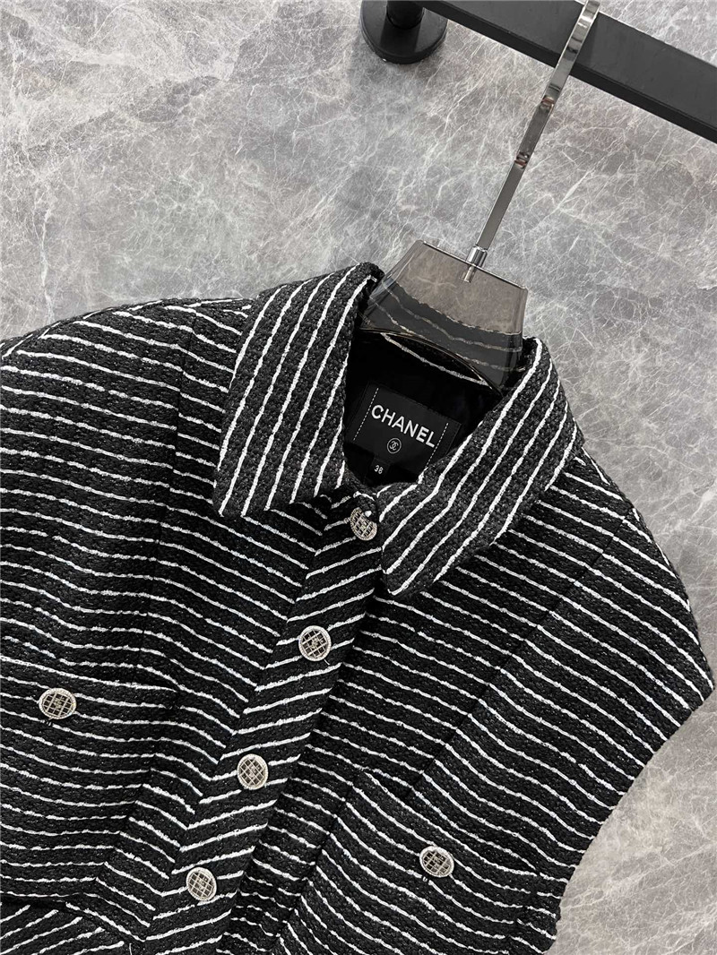 Ch**el new vest