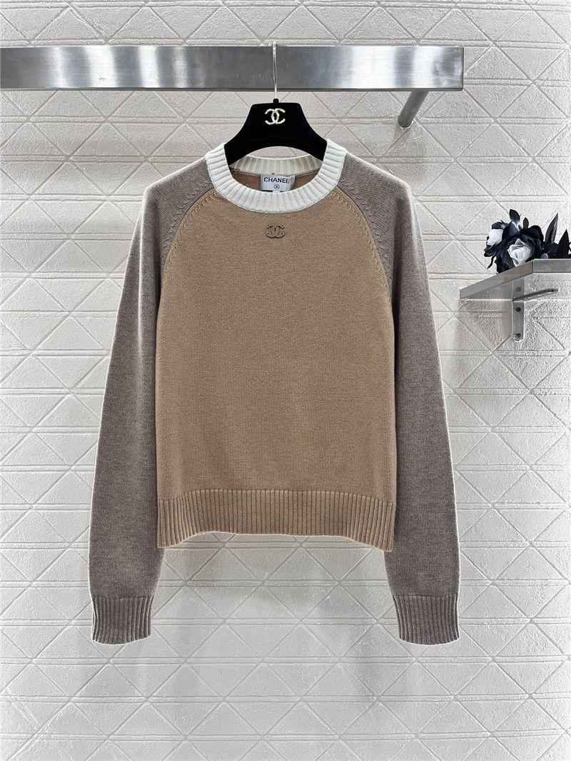 Ch**el two-tone raglan sweater beige and taupe