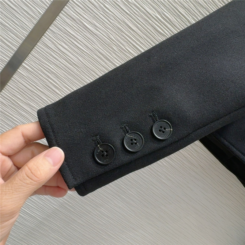 D10r waisted jacket