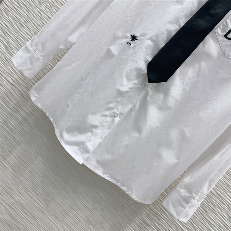 D10r popular shirt