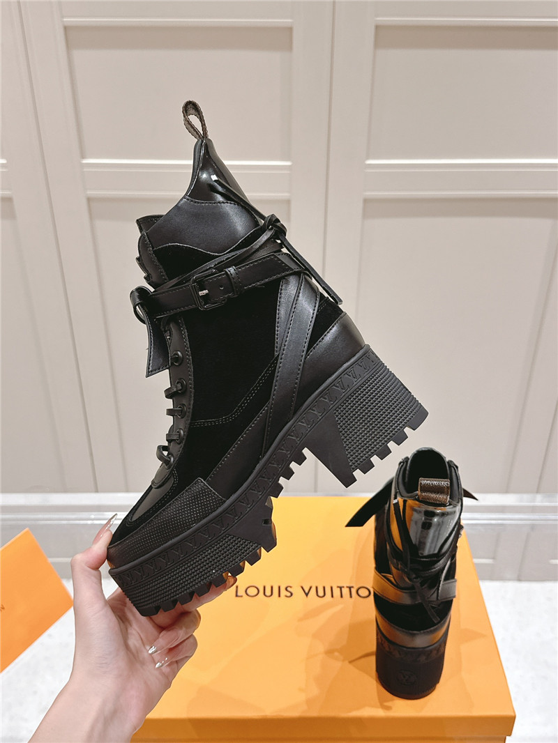 l0vis Vvtt0n laureate platform desert boot black