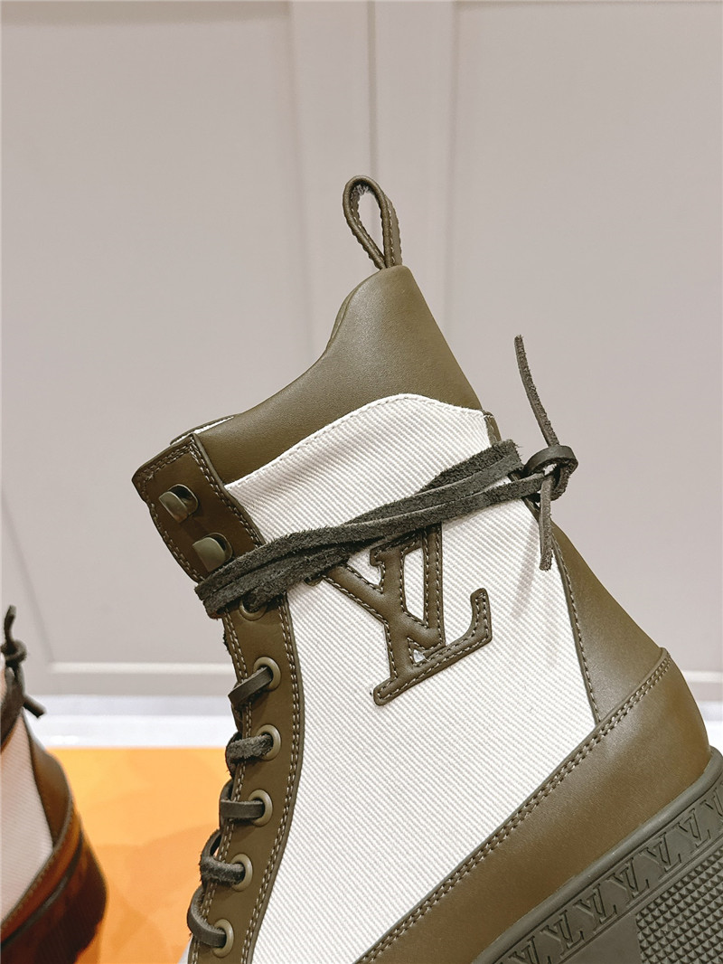 l0vis Vvtt0n green white laureate platform desert boot