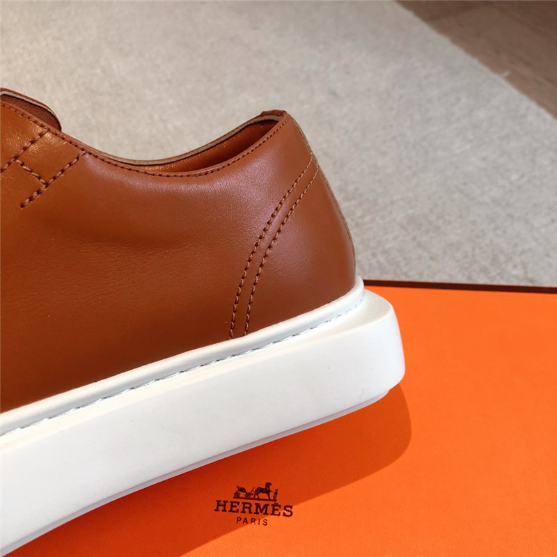 H**me5 leather lace-up sneakers