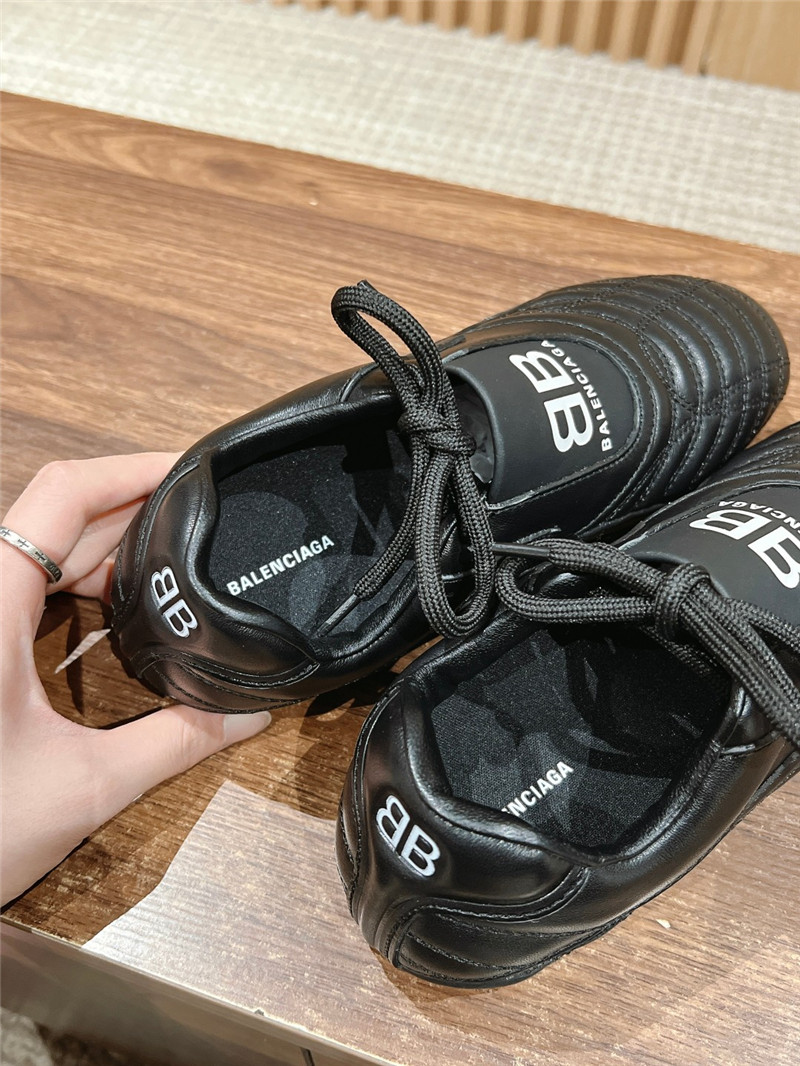 Ba1en*iaga zen sneaker black white
