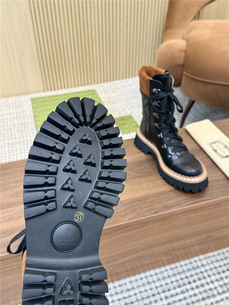 Gvc*1 gg quilted ankle boots