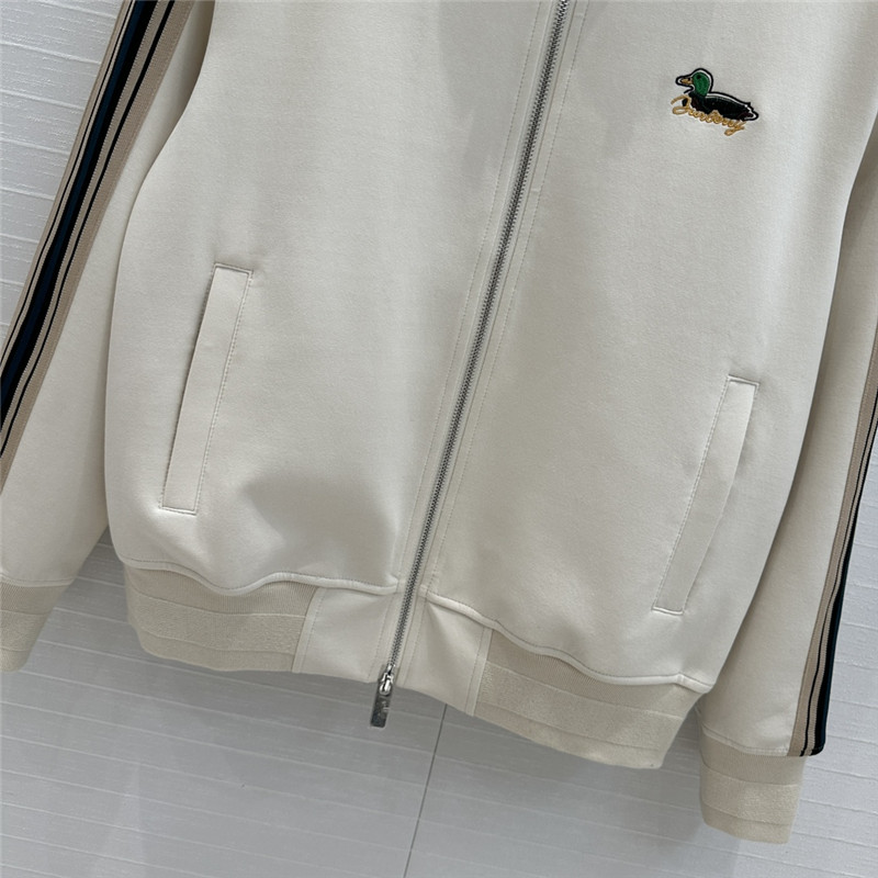 Bv*b*rry tracksuit