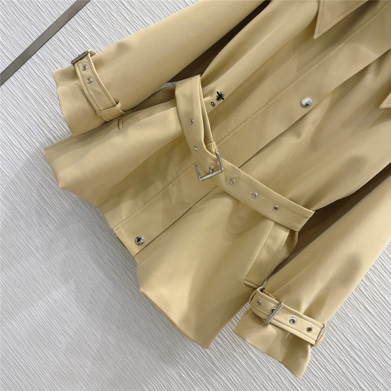 D10r elegant coat