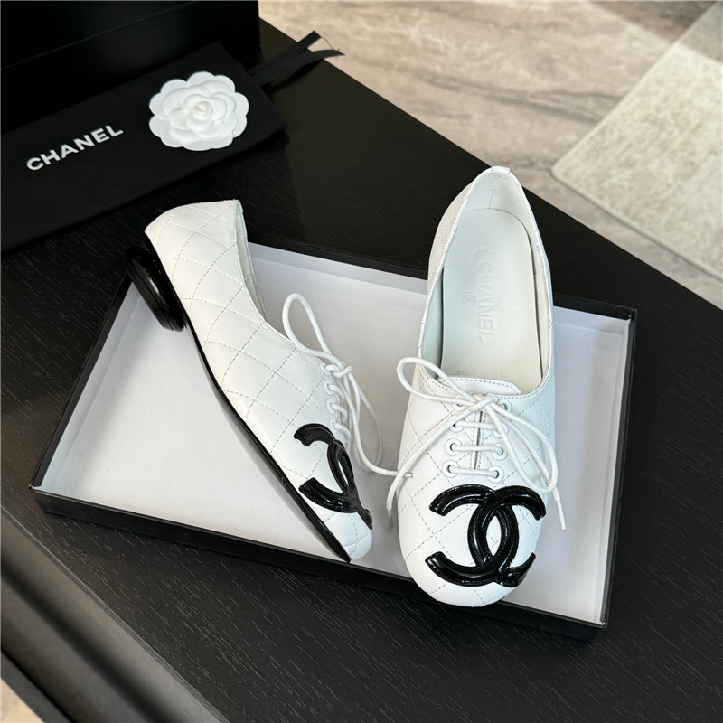 Ch**el lace-up white leather flats