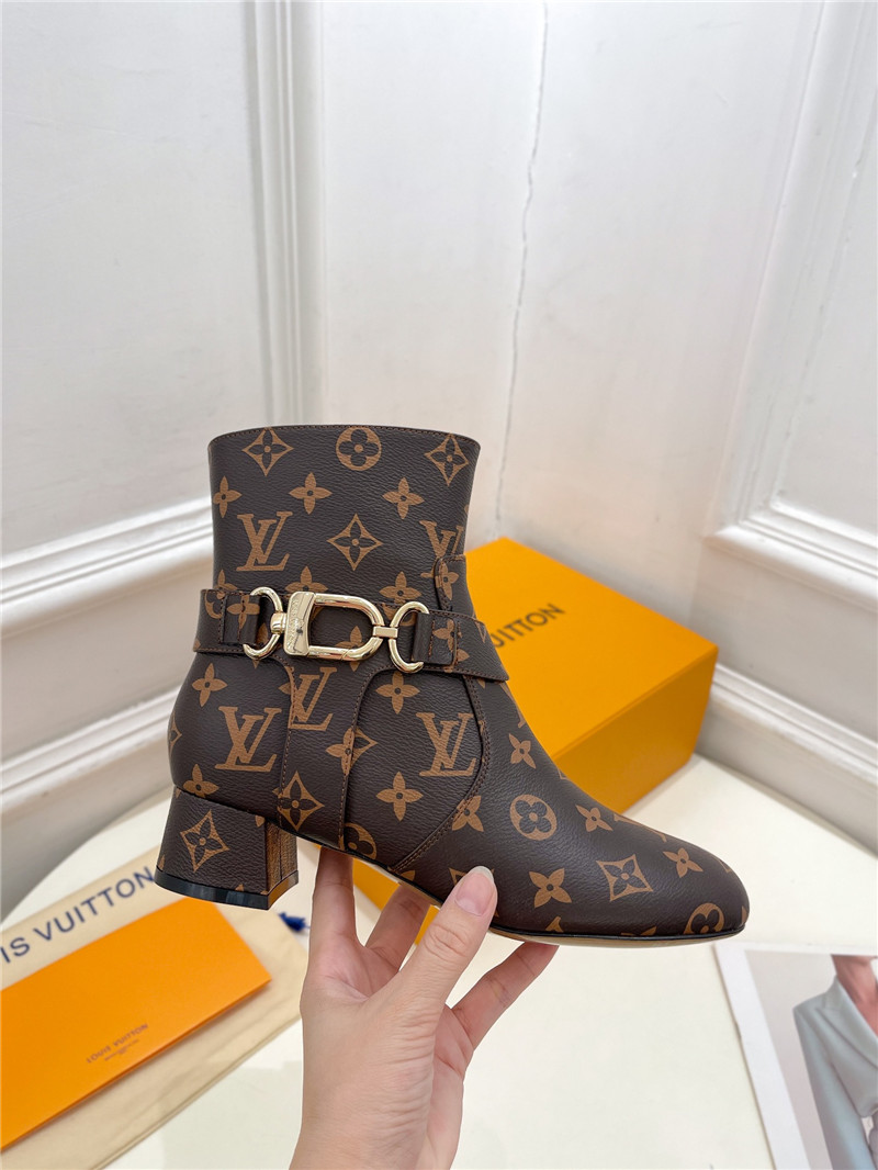 l0vis Vvtt0n monogram westside ankle boots