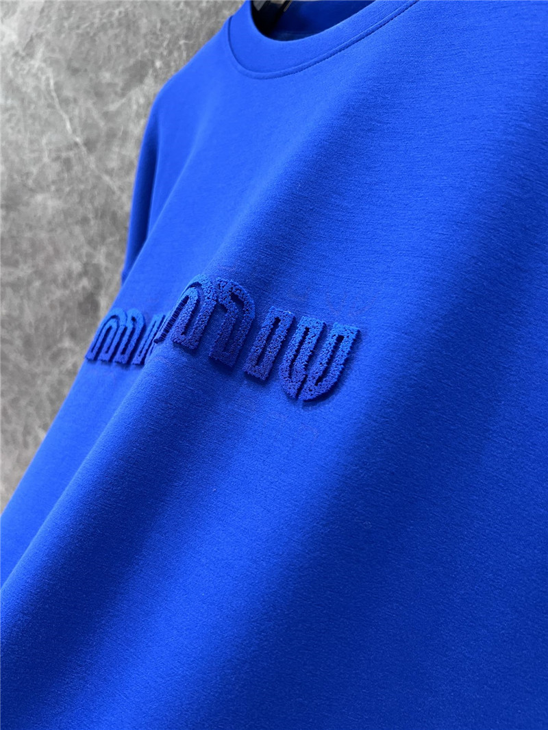 M1um1u sweatshirt + short skirt set