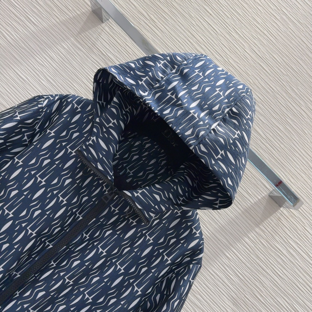 D10r new coat
