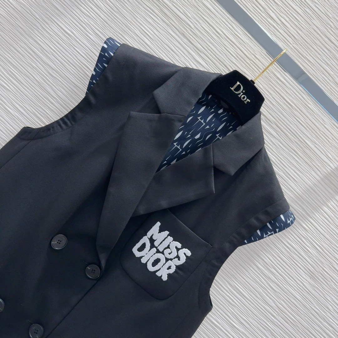 D10r patchwork embroidered vest