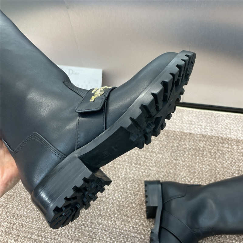 D10r buckled leather over-the-knee boots