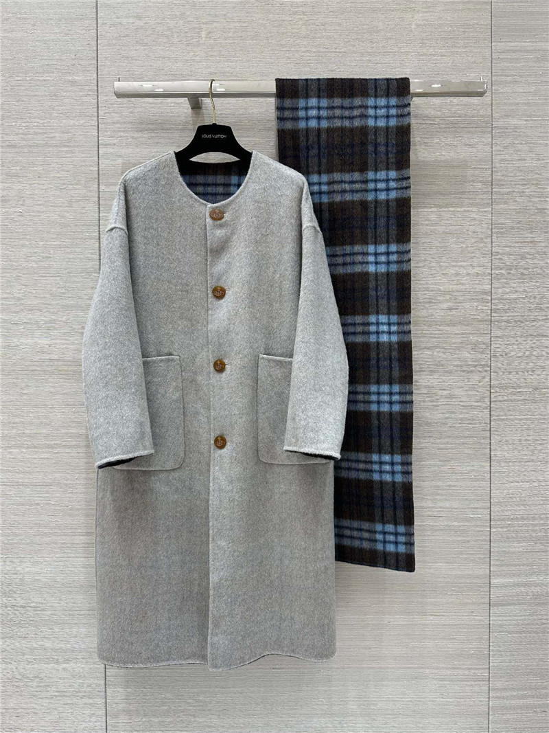 u1u1enne westwood scarf coat