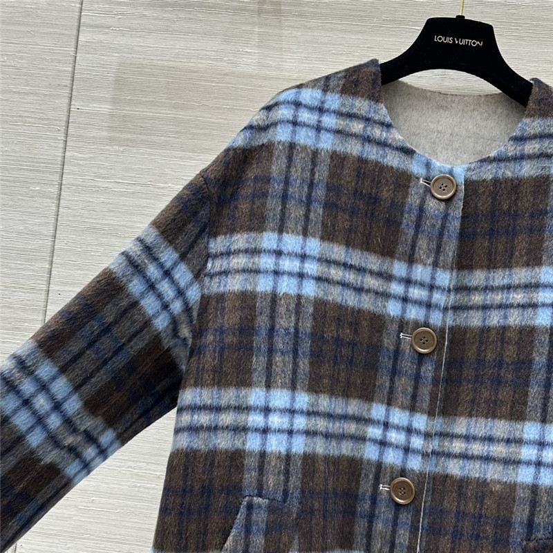 u1u1enne westwood scarf coat