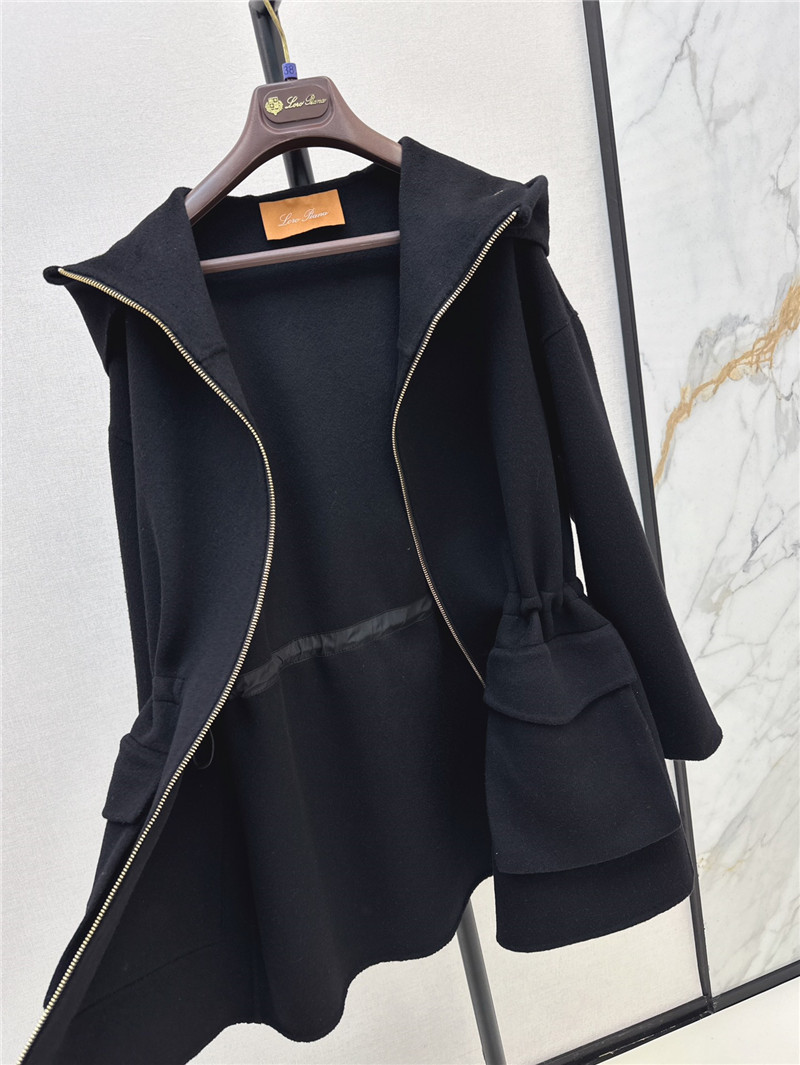 L0r0 P1ana wool tweed coat