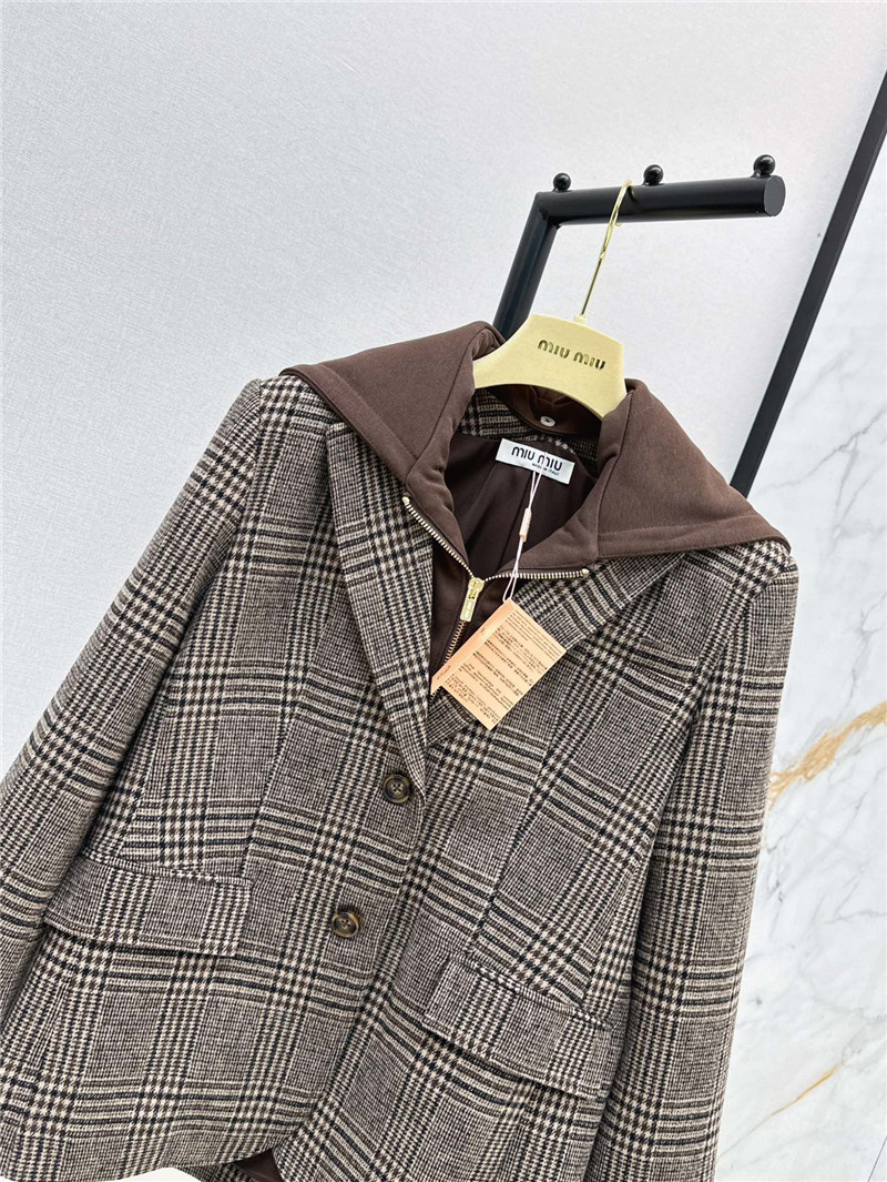 M1um1u suit jacket