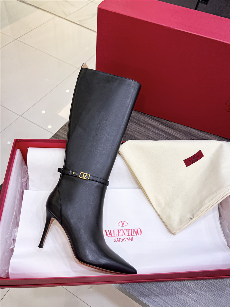 Va1e*ntin0 heeled leather knee-high boots