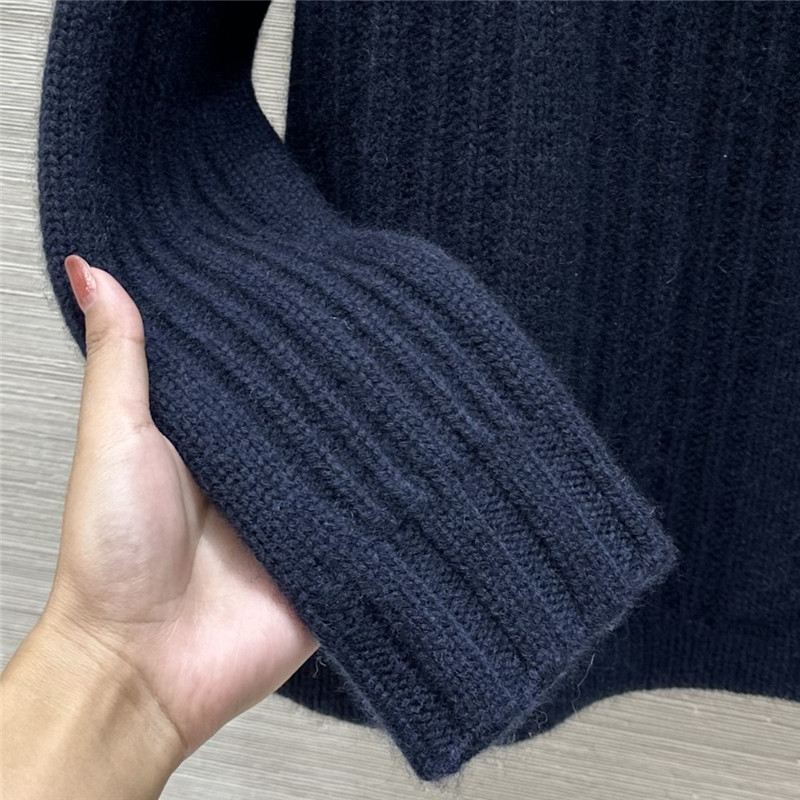 Vanitoo cashmere sweater