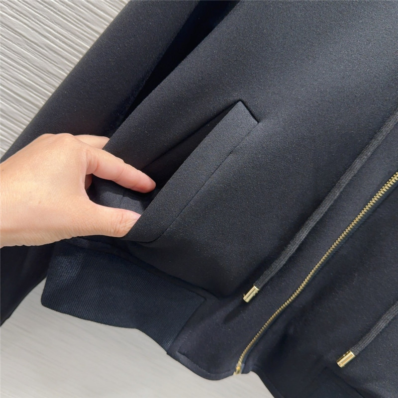 Gvc*1 trendy suit