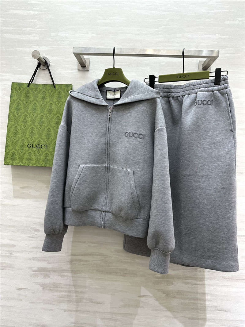 Gvc*1 casual suit