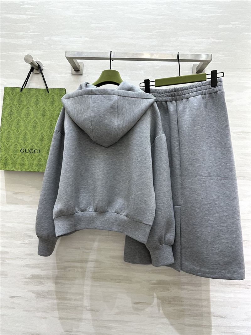 Gvc*1 casual suit