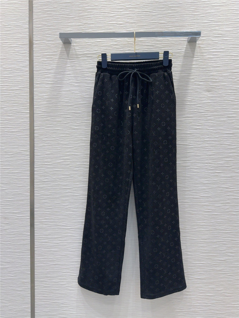 l0vis Vvtt0n lv embossed straight pants