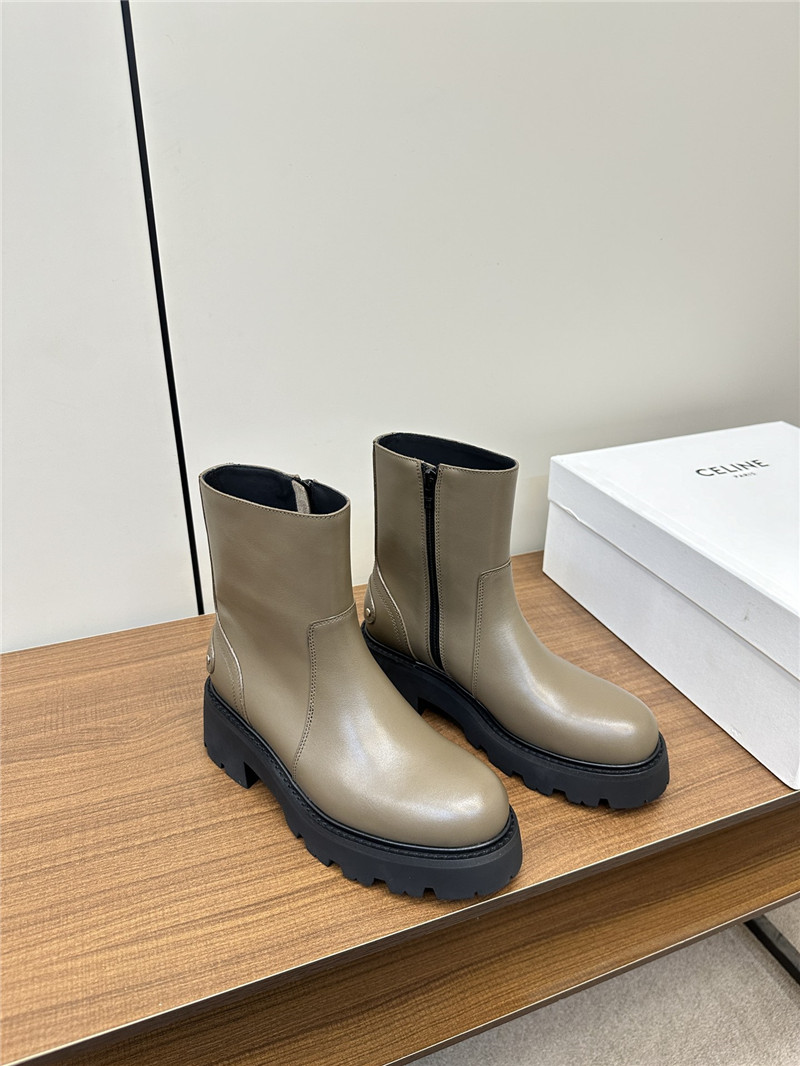 Ce1i*e margaret calfskin chelsea boots