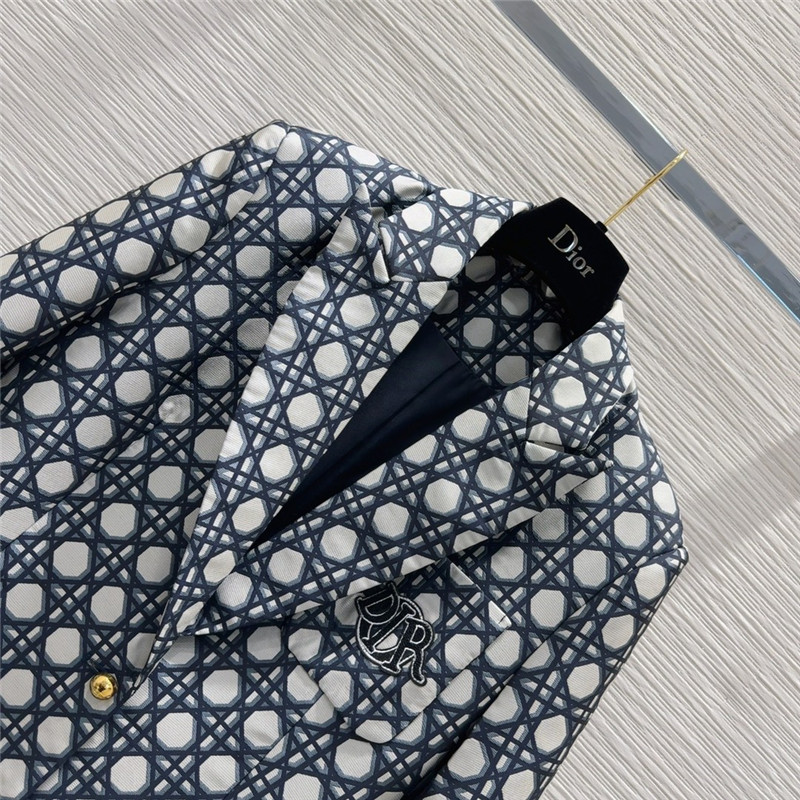 D10r suit jacket