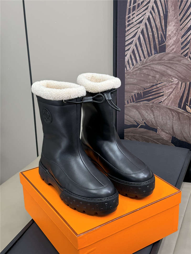 H**me5 journey black leather ankle boots