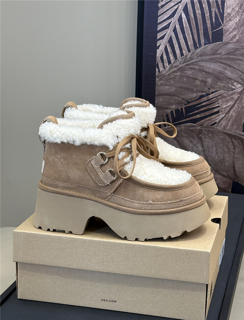UGG Brown Heights Shearling Lace-up Boots