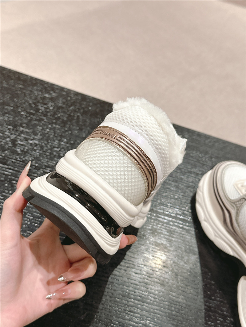 Ch**el logo winter platform sneakers beige