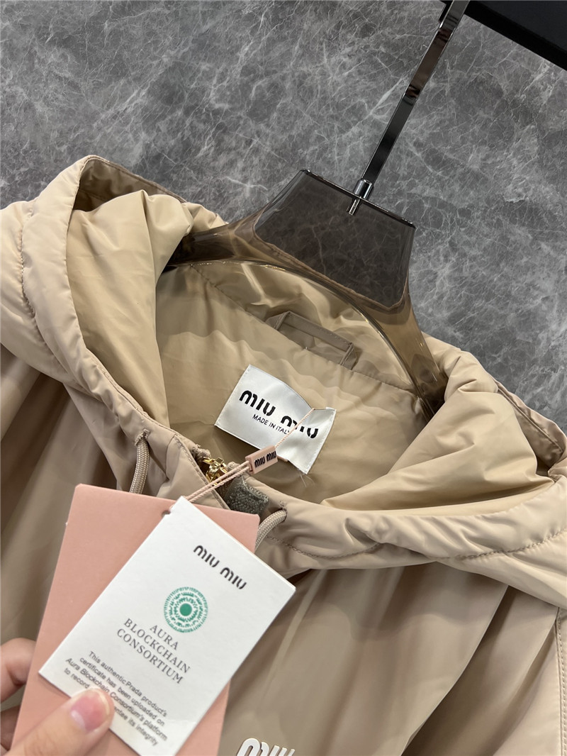 M1um1u down jacket