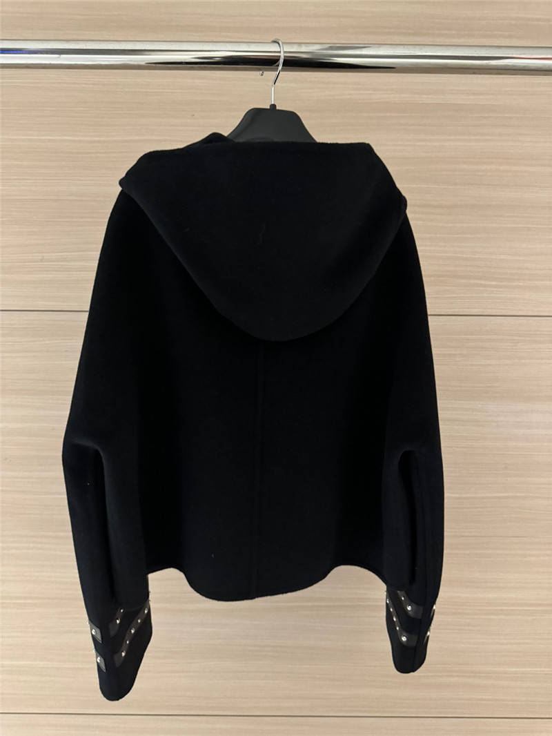 H**me5 cashmere hooded coat