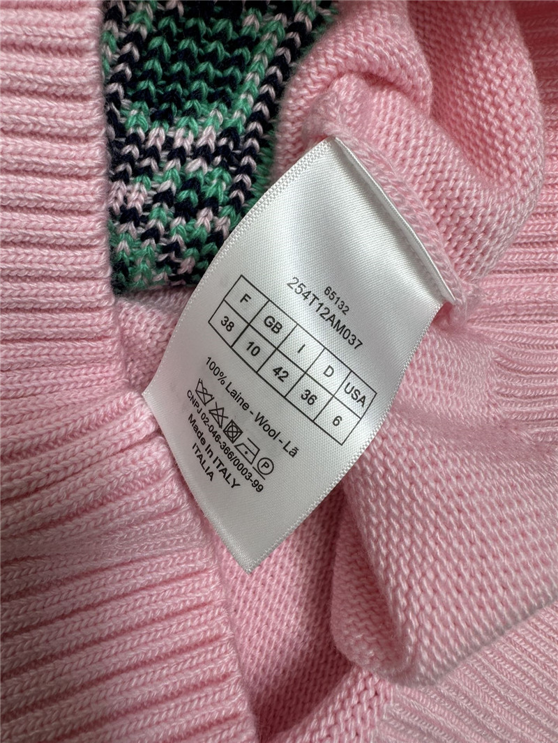 D10r x lewis hamilton pink sweater