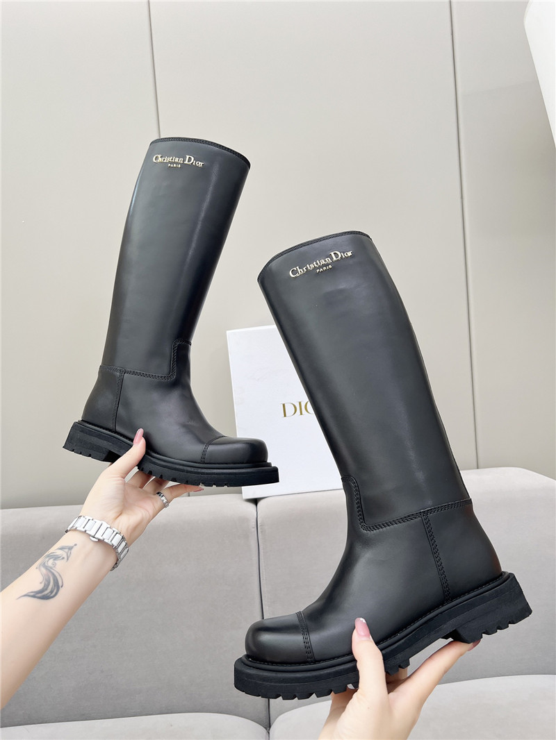 D10r d-scots boots