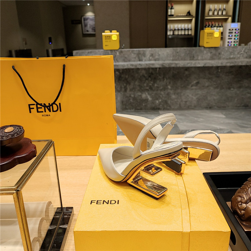 F**di first leather sculpted-heel pumps white