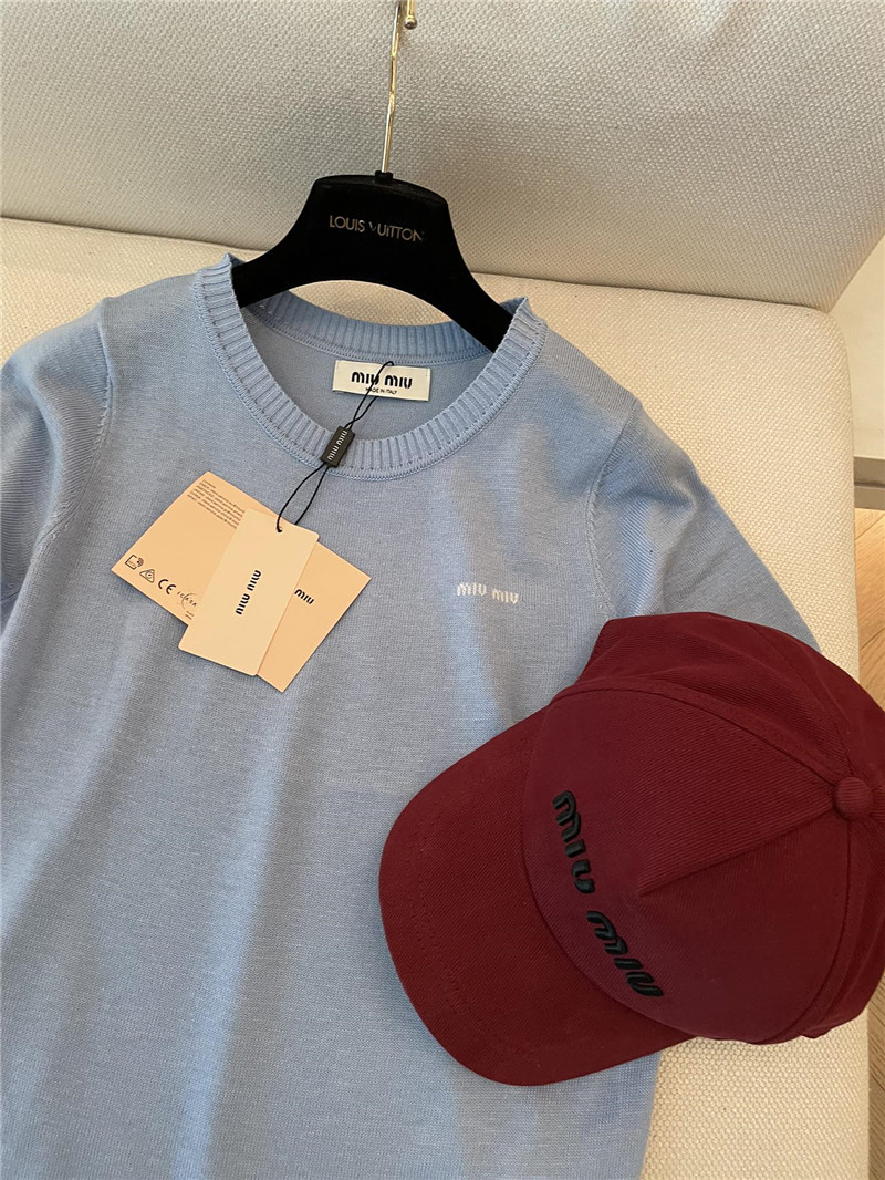 Miu Miu Logo-Intarsia Cashmere Top Blue