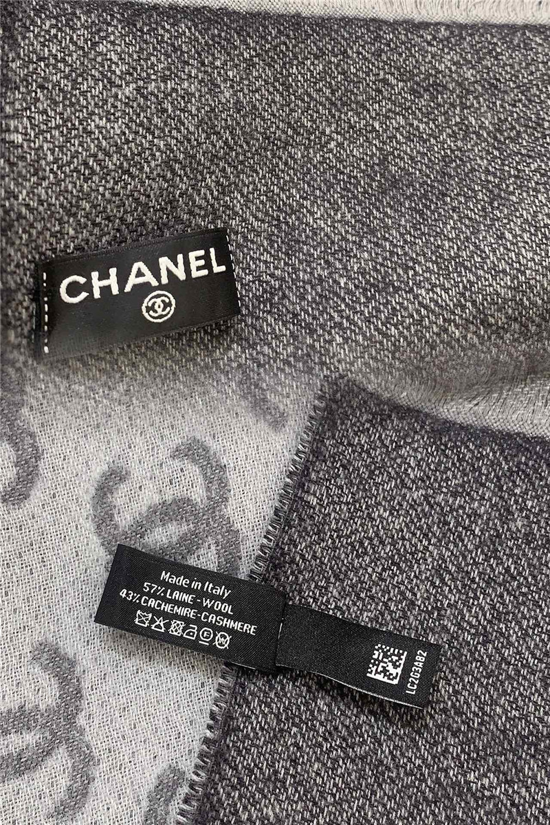 Ch**el gradient grey scarf