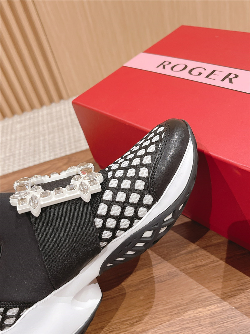 roger u1u1er black strass buckle sneakers