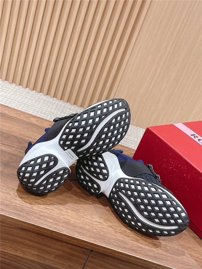 roger u1u1er run strass buckle sneakers in blue