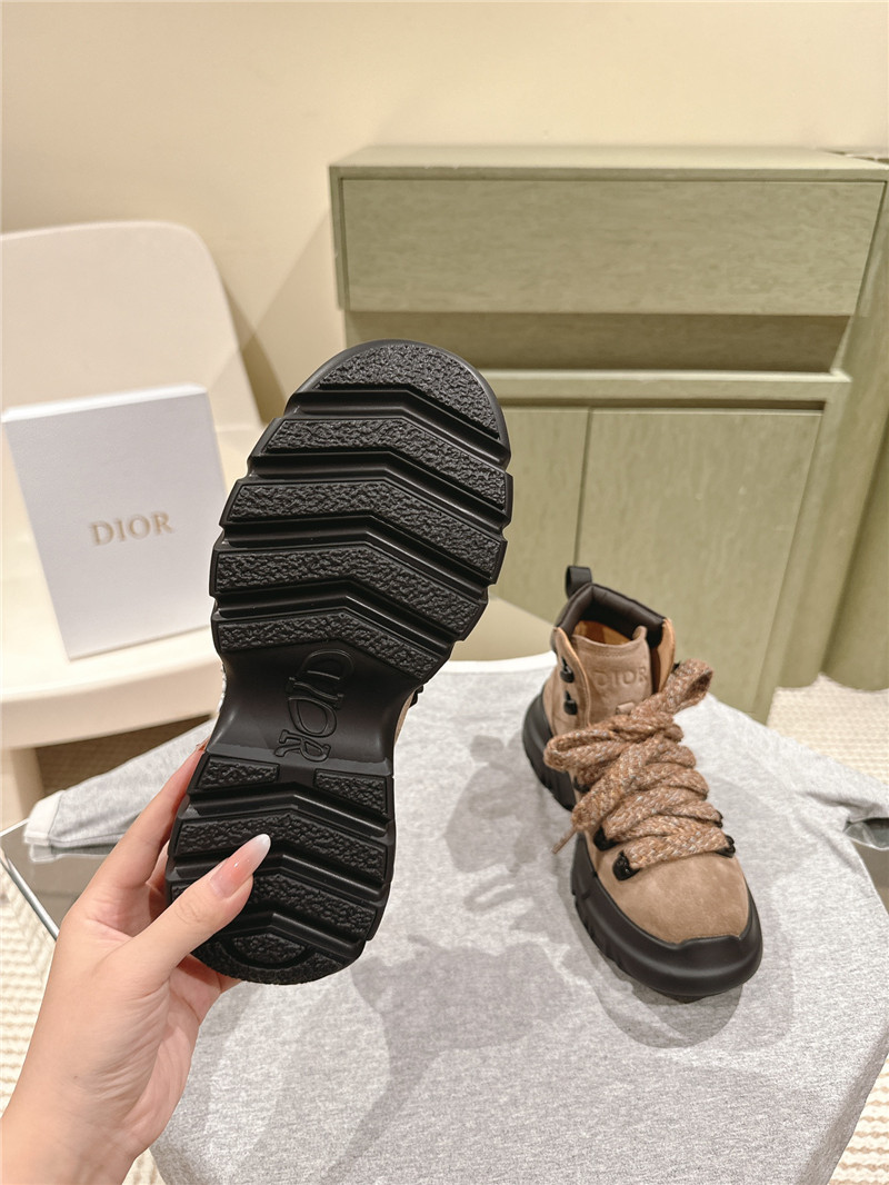 D10r lace up high top ankle boots